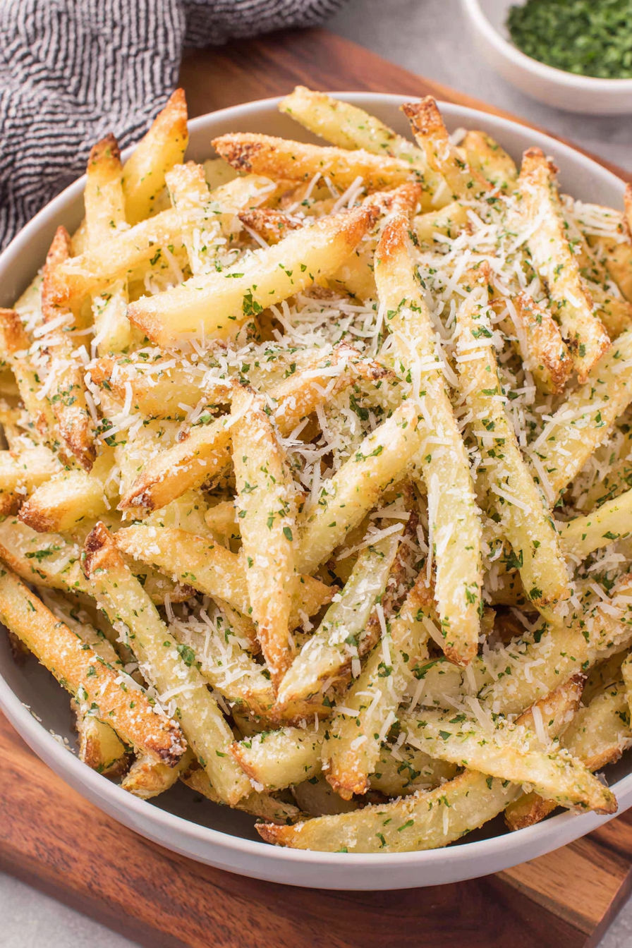 French fries in an air fryer.