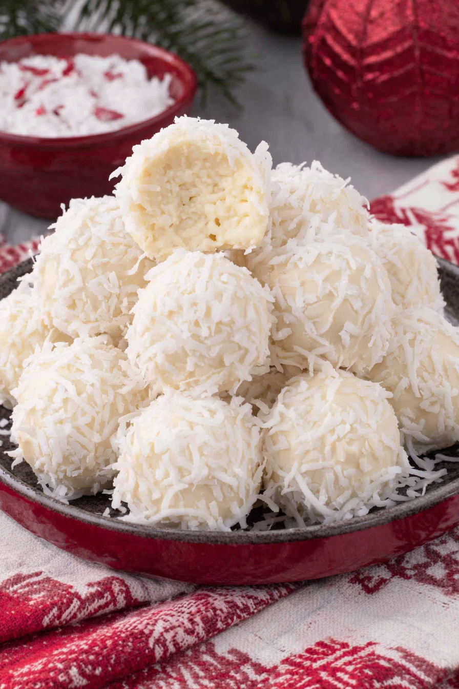 A bowl of coconut snowballs.