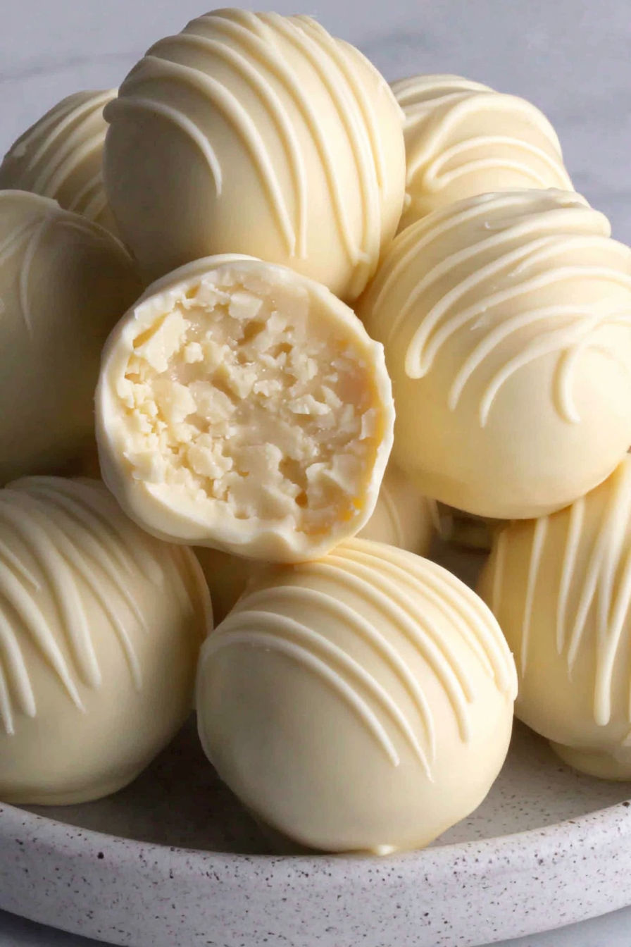 A pile of white balls.